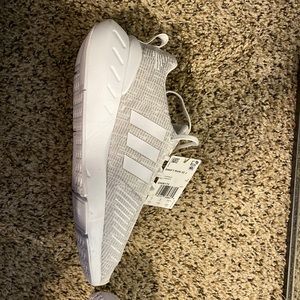 Adidas swift run 22 j